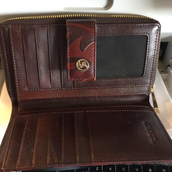 VALENTINA LEATHER WALLETS SIZE 7&quot X 4&quot - Picture 7 of 13